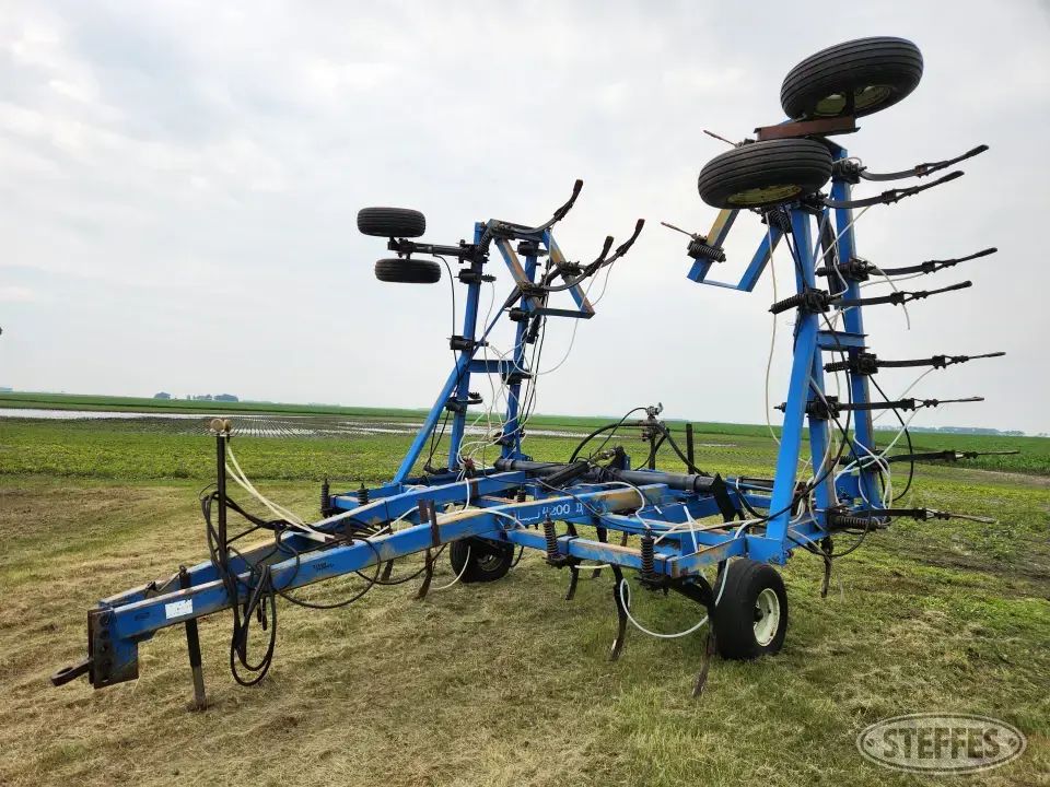 DMI 4200 II NH3 Applicator