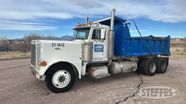 1996 Peterbilt 379EXHD