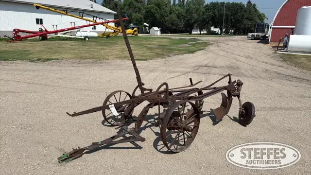 Case IH plow