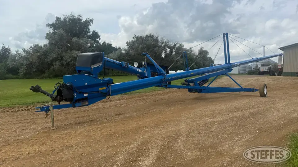 2018 Brandt 1390XL Swing Hopper Auger