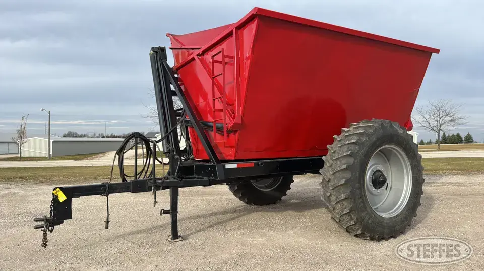 Single axle hyd. dump cart