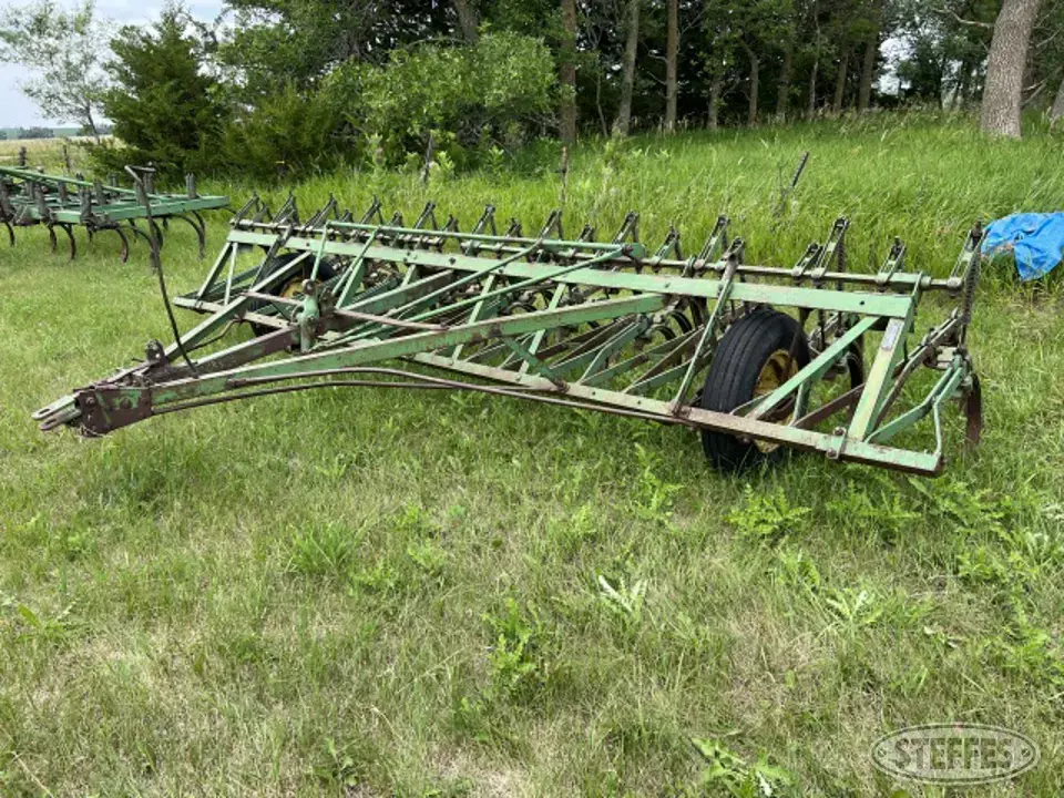 John Deere CCA Field Cultivator