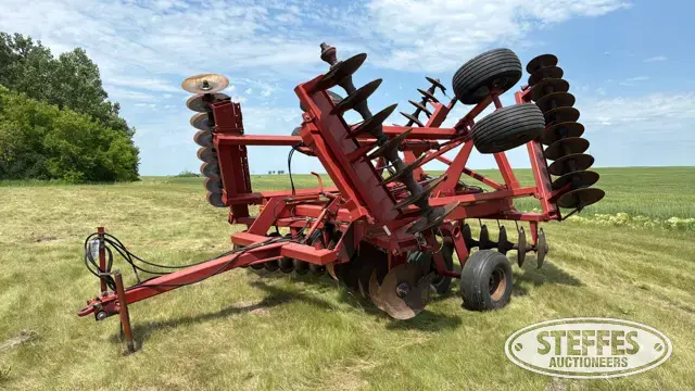 Case IH 596