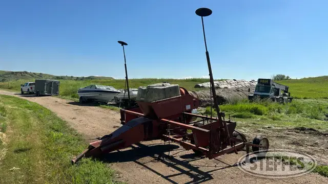 International 400 Cyclo