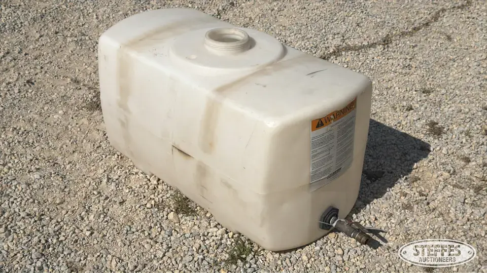 2006 Snyder Industries 997176 Poly Tank