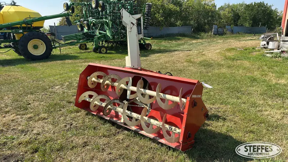 Farm King Y9600 3 Pt. Snowblower