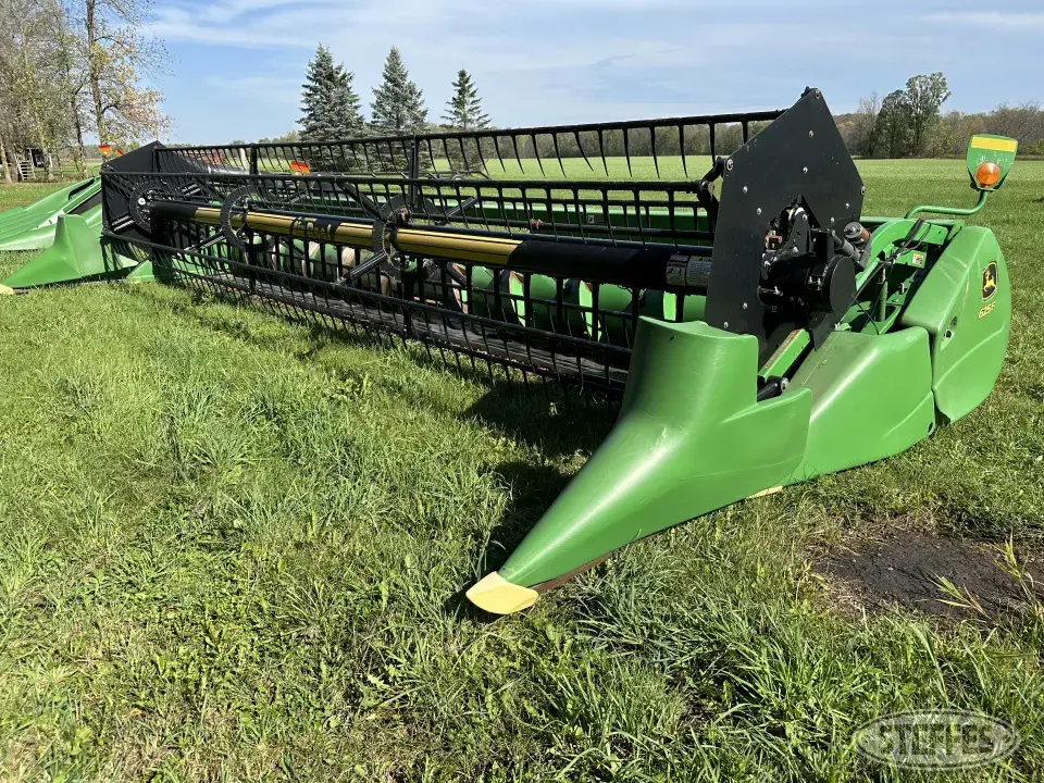 2013 John Deere 625F Flex Head