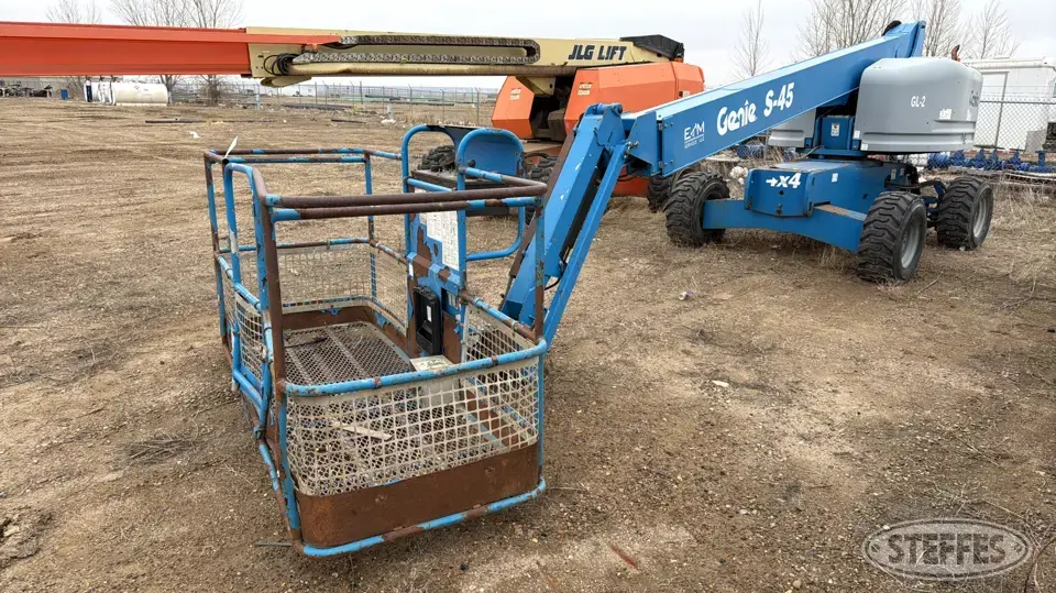 2014 Genie S-45 Boom Lift