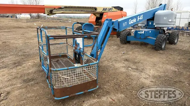 2014 Genie S-45