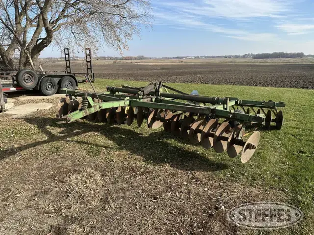 John Deere BW