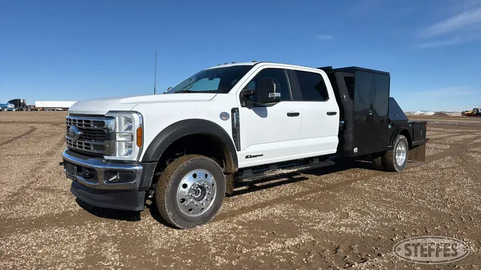 2024 Ford F-550 XL Flatbed Truck