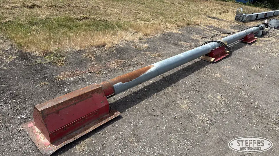 Hutchinson under bin auger Transfer-Jump Augers and Conveyor