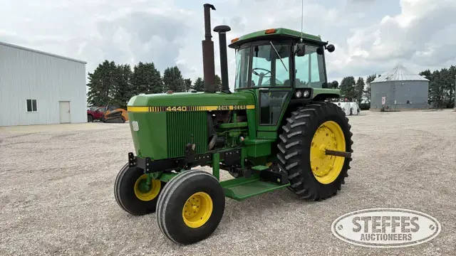 1978 John Deere 4440