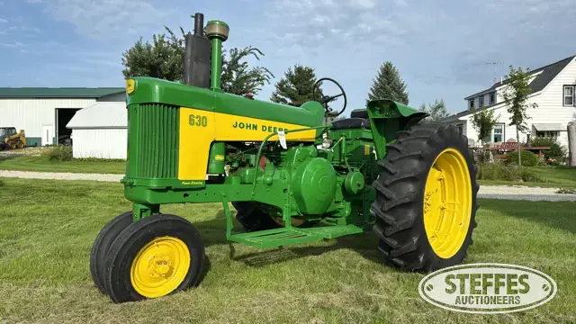John Deere 630