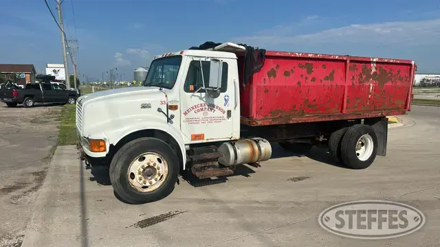 2000 International 4700