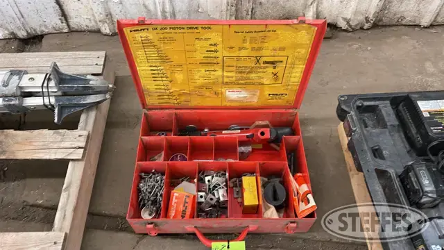 Hilti DX200