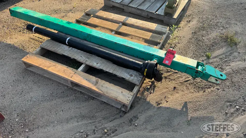 Houle hitch 9' w/1000 PTO but only long half Manure Agitation Equipment