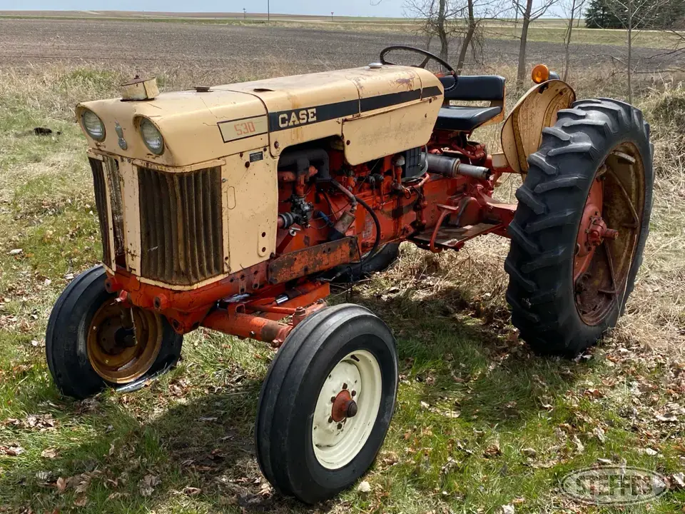 1969 JI-Case 530 2WD Tractor