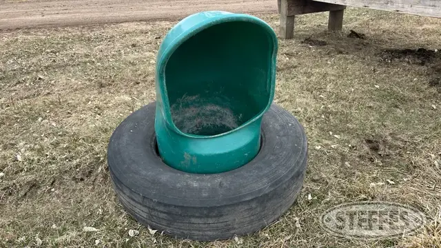 AmeriAg mineral feeder