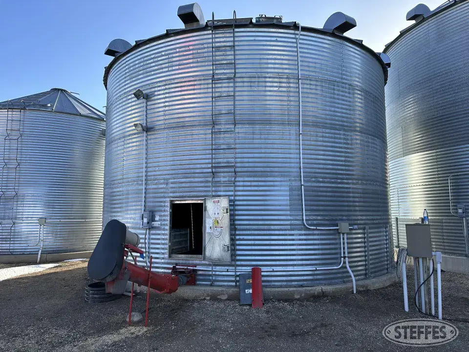 2000 Westeel Grain Bin