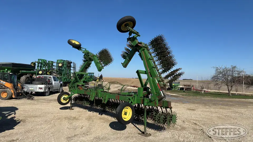 John Deere 400 Rotary Hoe