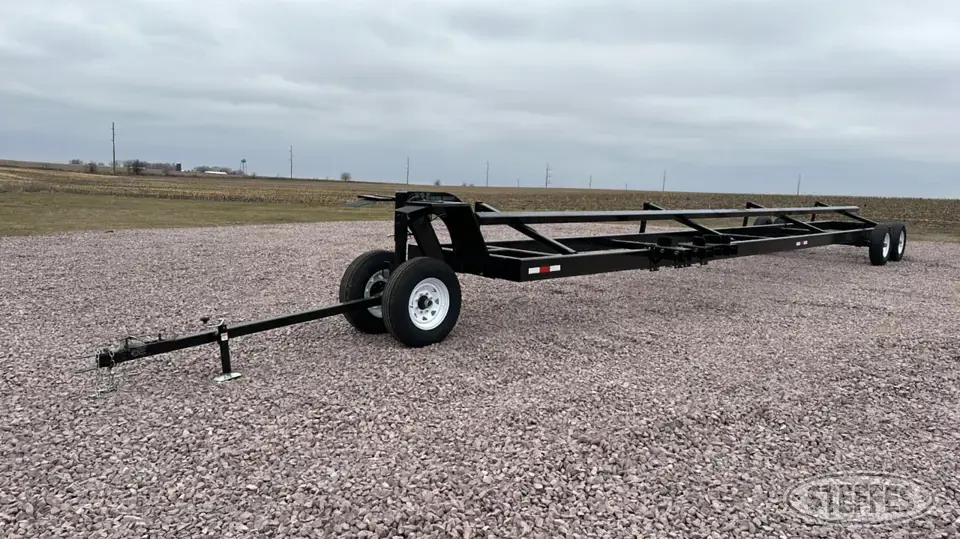 2023 FW Mfg 42F Header Trailer