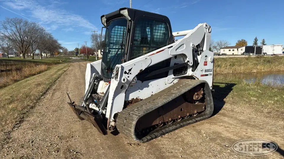 2014 Bobcat T750 Tracked Skid Steer
