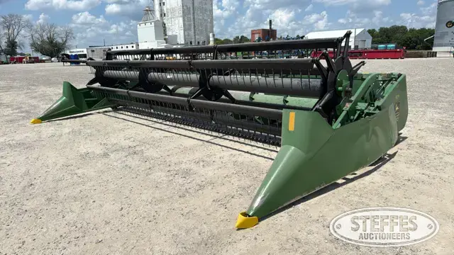 John Deere 920