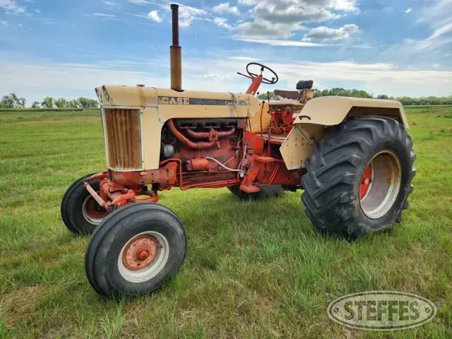 1968 Case 1030 Comfort King