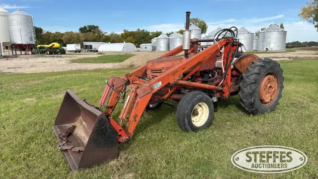 1955 International 300 Utility