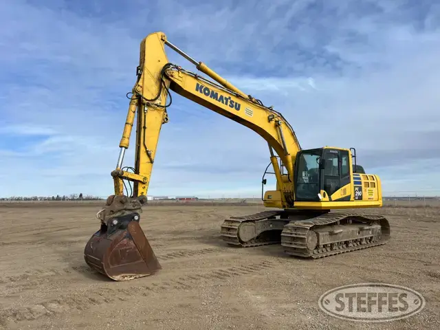 2015 Komatsu PC290LC-10