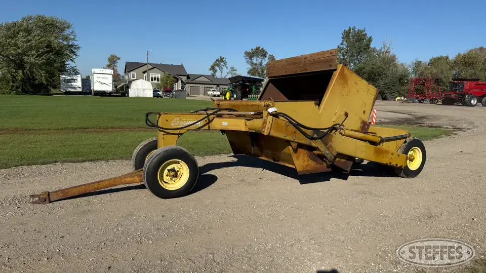 Eversman 650 Pull Scraper