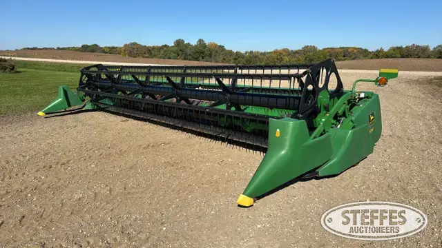 2001 John  Deere 925F