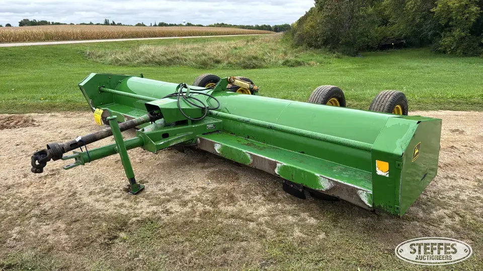 John Deere 27 Stalk Chopper