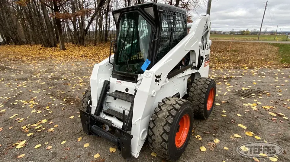 2007 Bobcat S300 Wheeled Skid Steer