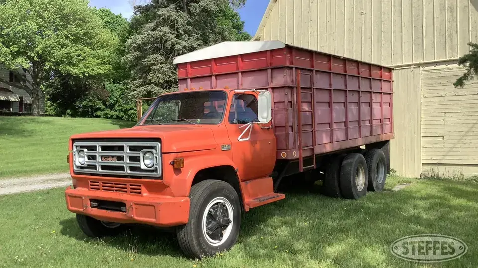 1976 GMC 6500 Tandem Boxed Truck