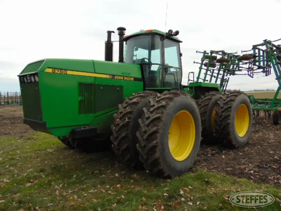 1992 John Deere 8760 4WD Tractor