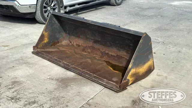 HD skid steer bucket