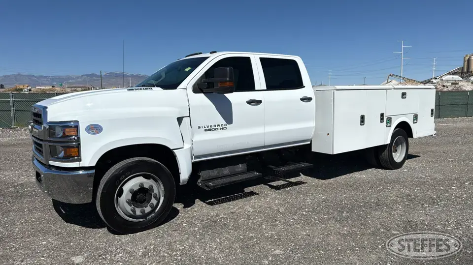2022 Chevrolet Silverado 5500 HD Service Utility Truck