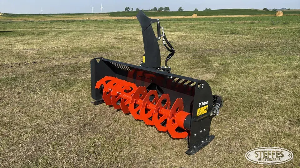 2024 Bobcat SB32X80 Skid Steer Snow Pushers and Snowblower