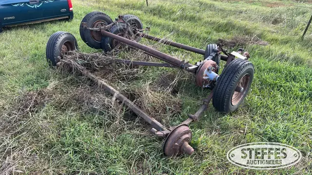 (2) Tandem axles