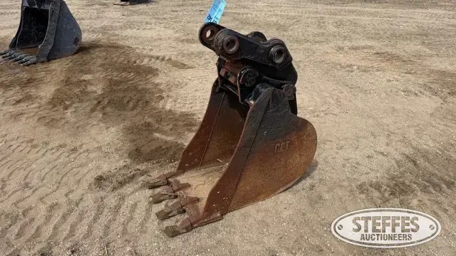 CAT backhoe bucket