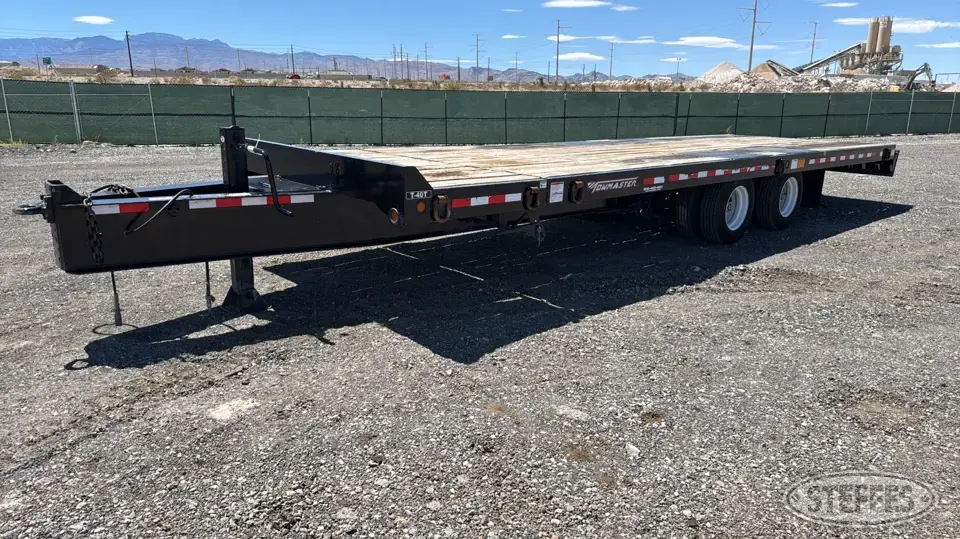 2022 Towmaster T-40T Flatbed Trailer