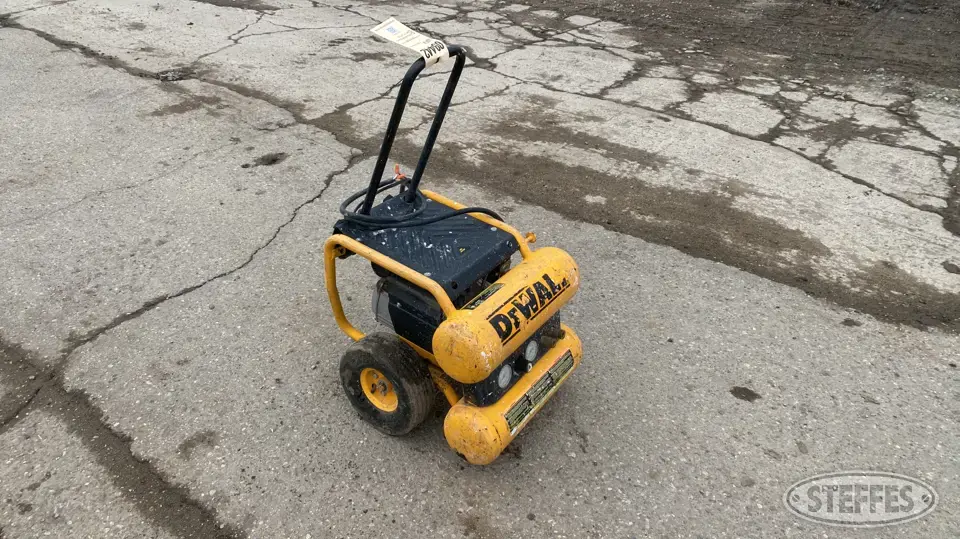 DeWalt DD55154 Air Tools and Compressor