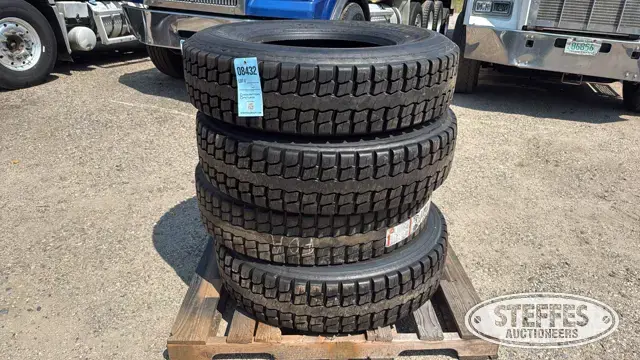 (4) 295/75R22.5 tires