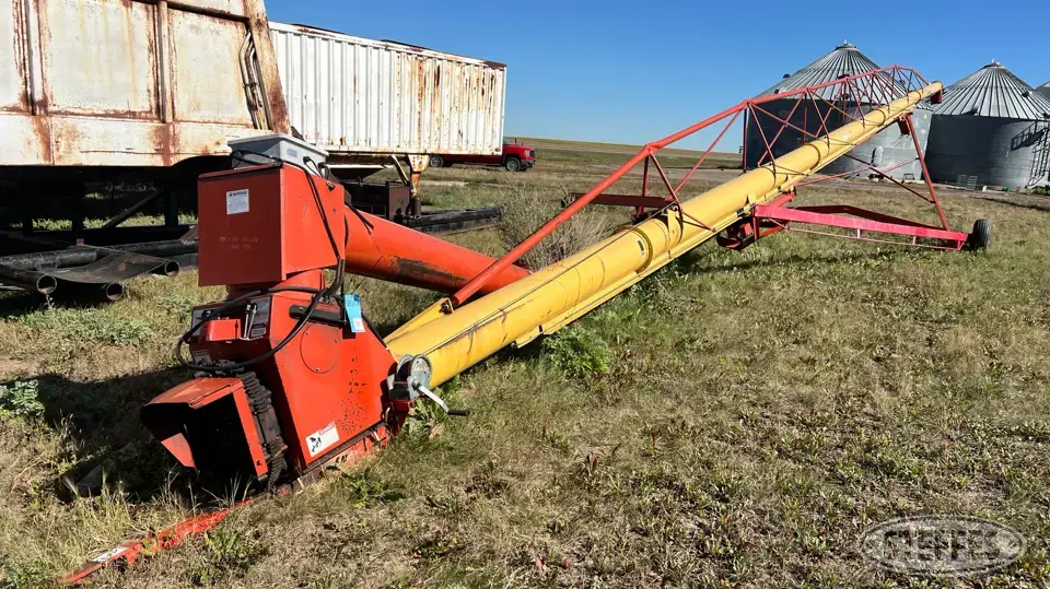 2007 Westfield MK130-91 Plus Swing Hopper Auger