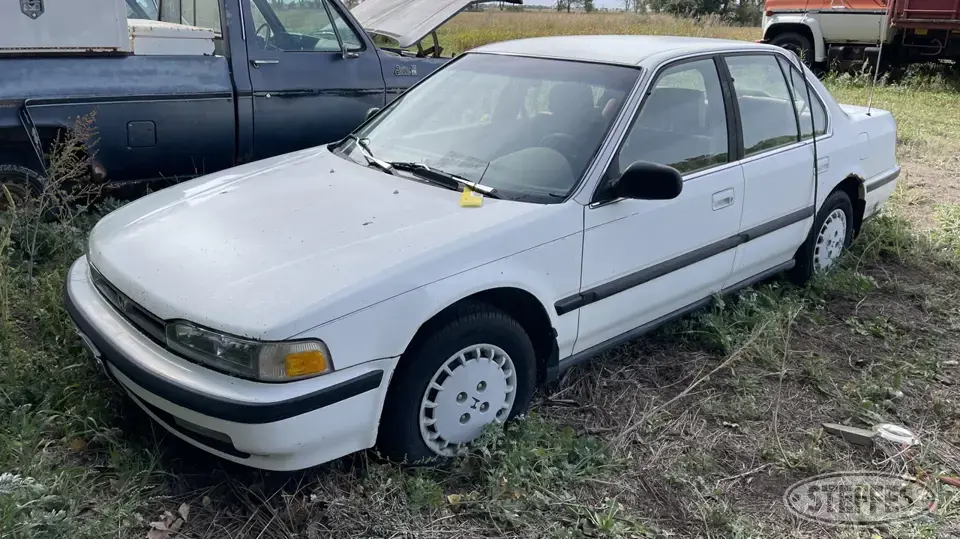 1990 Honda Accord LX Car