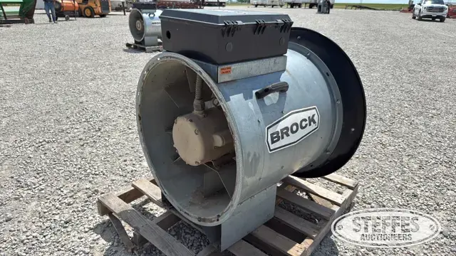 Brock AX28-1512-WC