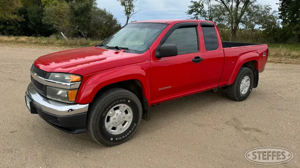 2005 Chevrolet Colorado LS Z71 Compact Pickup