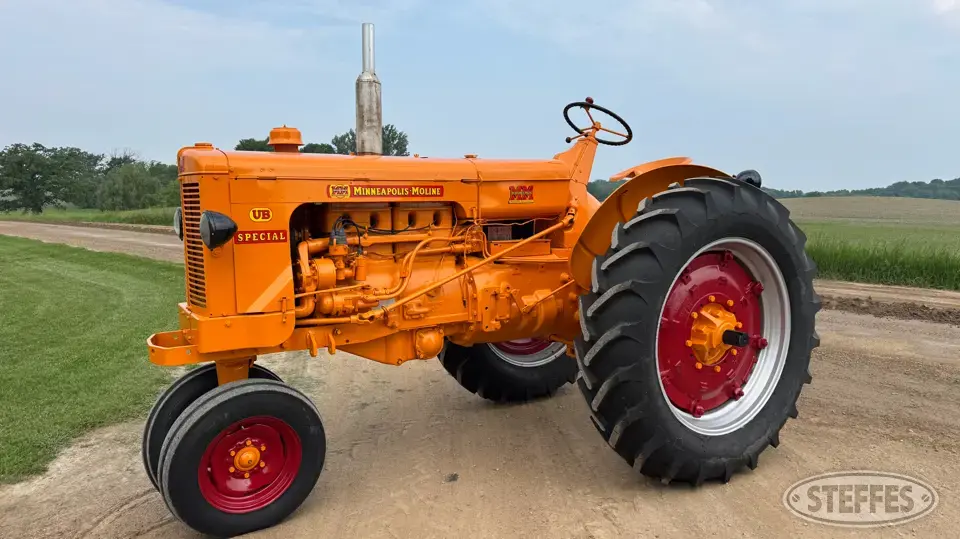 1955 Minneapolis-Moline UB Special Collectible Show Tractors-Stationary Engine